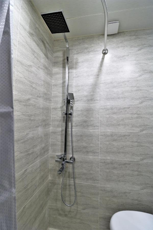 טביליסי Apartment On Gudiashvili מראה חיצוני תמונה